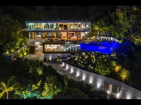 1895 Rising Glen | Sunset Strip - The Agency