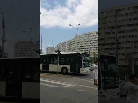 Autobuzul MBC E4 #4658 pe linia 104 tranzitând Bd Chișinău