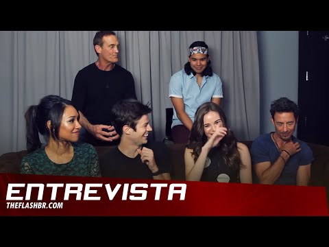 The Flash - Entevista com o cast  (SDCC 2015 - TV LINE) [Legendado - PT-BR]