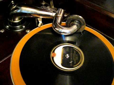 Phil Ohman and Victor Arden ''Nashville Nightingale''