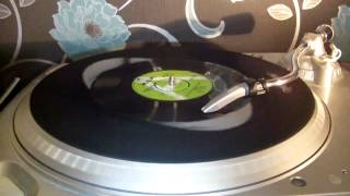 Sam The Sham and The Pharaohs - The Hair On My Chinny Chin Chin (MGM).