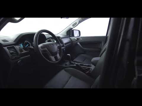 Ranger Black Edition chega enfeitada para o Salão de SP