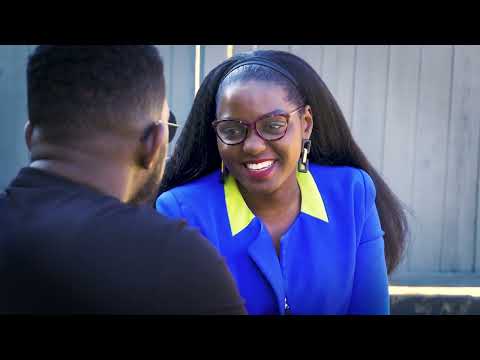 Alice Abby Atubwiye by'inshi kubyo bakora/ Dufasha abantu bashaka kwiga kw'isi hose .