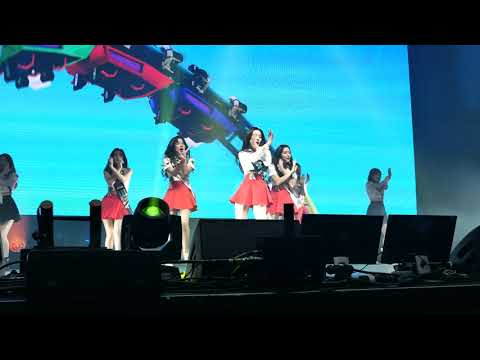 2019.02.07 Redmare Concert in LA - Red Velvet - Russian Roulette (Fancam)