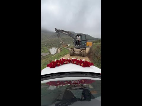 婚车不走回头路#婚礼车队接亲