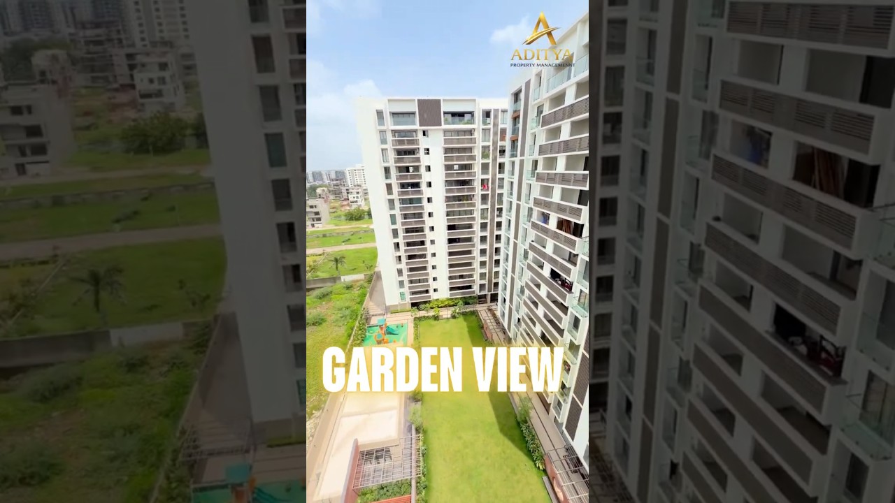 2525 Sq.Ft | 3 BHK Spacious Flat For Rent On Vesu Canal Road, Surat. in Vesu, Surat — photo 1 of 16