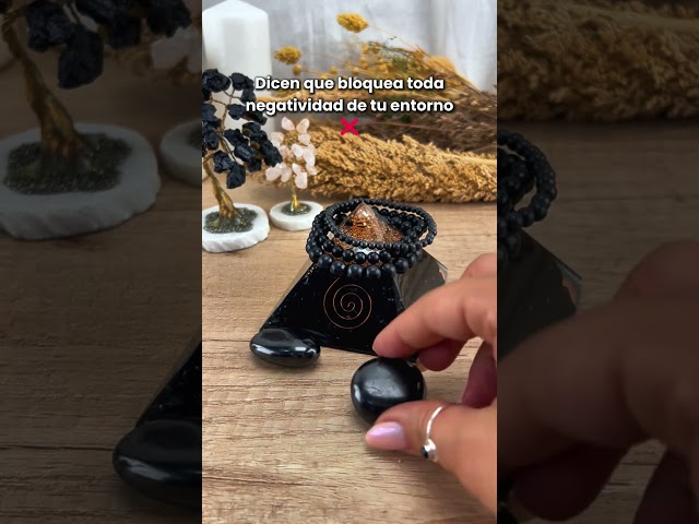 Vídeo relacionado con WAHOM Daga de obsidiana, Piedra curativa de protección de Cristal, Cuchillo Hecho a Mano, Regalos for Hombres, talismán mágico, Espada, Suministros de Bruja, Adornos