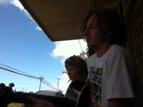 J & Rabbit "Seaweeds" in Paia @ Jerry's spot