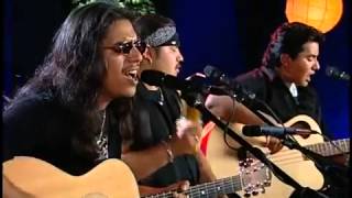 Los Lonely Boys - Hollywood (acoustic)