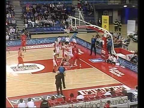 HIGHLIGHTS - Scavolini Siviglia Pesaro vs. Armani Jeans Milano