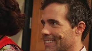 iCarly Behind the Scenes Extras Meet Lewbert video