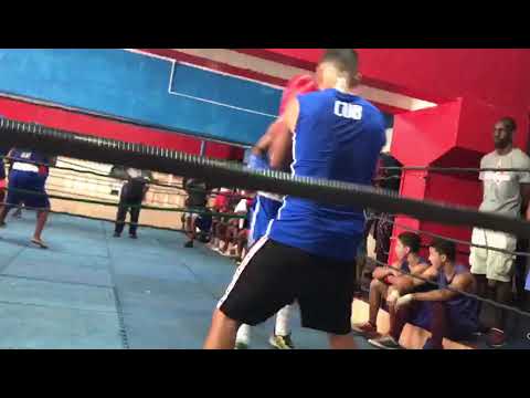 Rashid sparring with Cuban star.