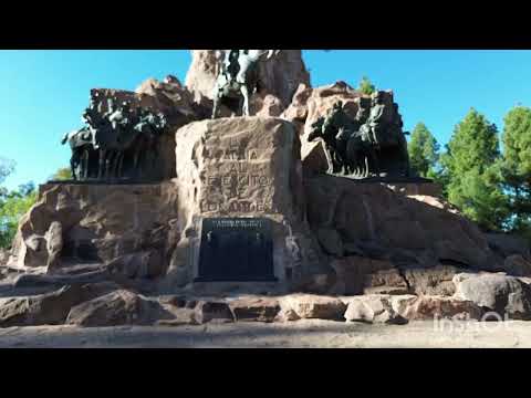 Cerro de la Gloria, Mendoza, Argentina 