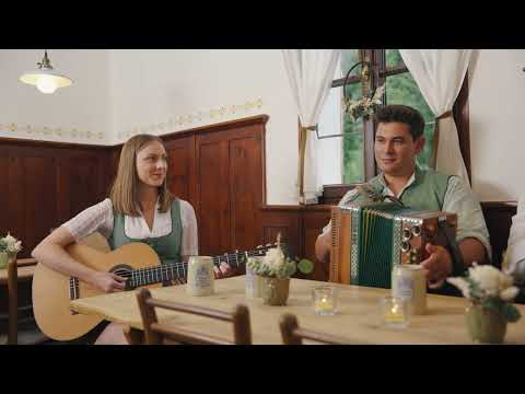 Foama drauf - Zwangslos Tanzlmusi | Official Video