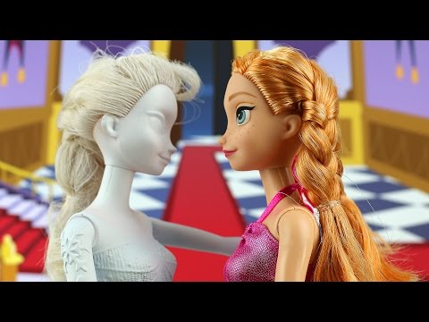 Frozen Elsa Congela a Elsa En lugar de Hans con Frozen Anna y Kristoff