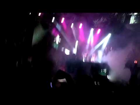 Avicii @ Governor's Island - 7/17/2011 - Otto Knows - ID w/ Calvin Harris - Flashback (Acapella)