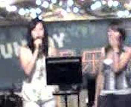 yili + shuli singing