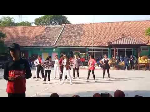 W'Ones Cheers Dance SMPN 1 Wonoayu Independence Day 17 Agustus