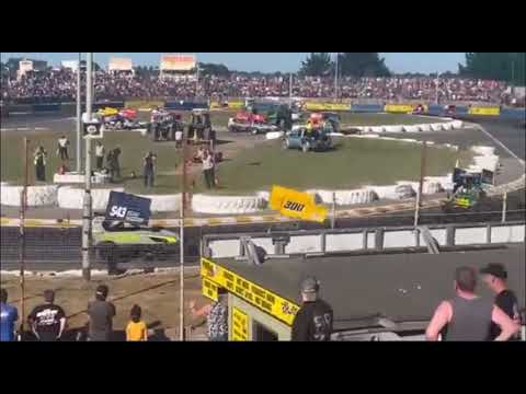BriSCA F1 Stockcars Last Bender - 543 Drew Lammas Vs 300 Paul Carter - Skegness Raceway Final