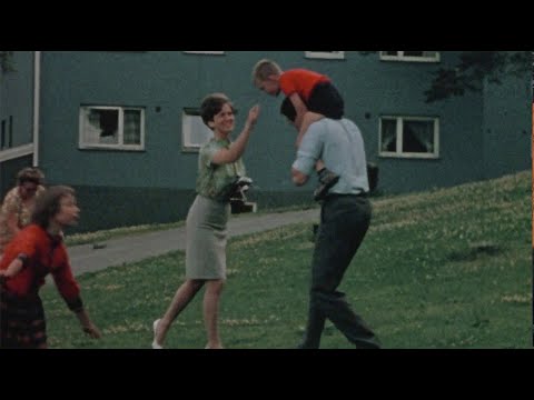 Resa Saffa Park - Little Darling (Official Video)