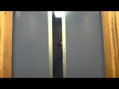 Graham Brothers traction elevator, KONE Mod  @ Becksjudarvägen 37, Nacka