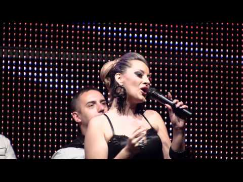 Aneta & Molika - Slusni me majko stara