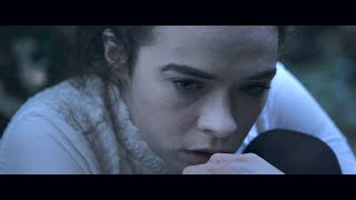 In Memoriam: a 2 minute horror film (watch with sound up!)