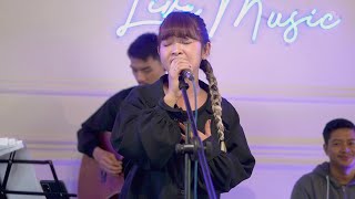 Download lagu Viral Tiktok - Ngelarani Ra Kiro-kiro ( Rindi Safira featuring Gildcoustic ) mp3 Download lagu Viral Tiktok - Ngelarani Ra Kiro-kiro ( Rindi Safira featuring Gildcoustic ) mp3