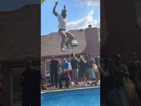 Ishowspeed pulls up in Memphis to slice pool #ishowspeed