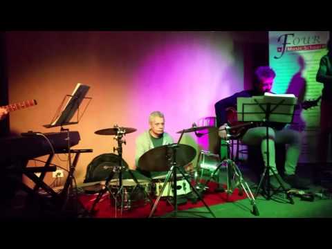 2016 01 23 never more CASA DI PAGLIA