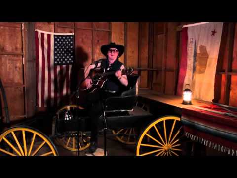 Country Music Superstar Johnny Travis Junior "I'll Be ... - YouTube