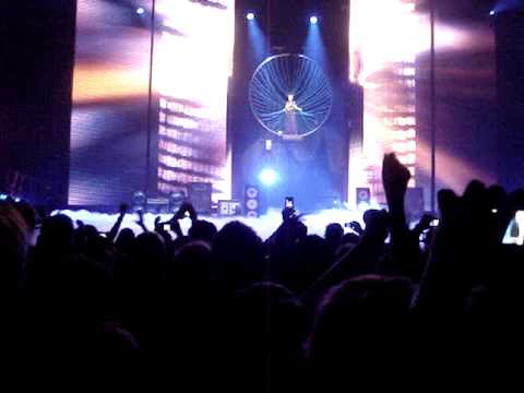 Kylie Minogue Speakerphone live X 2008 tour Color Line Arena (Alemana Hamburg)