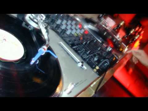 Movin On - MoodLife feat. Cece & Sonya Rogers (Stephan Mandrax Club Mix)