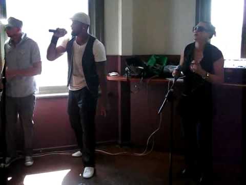 Alimit and Anita - 'Love Me' live at The Station Hotel Prahran 6/2/11