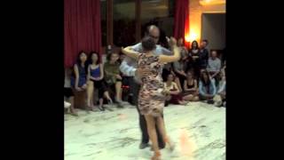 Santiago Castro y Luciana Muzio - El Huracan