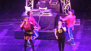 Salt N Pepa - Shake Your Thang - Utica, NY 2-26-16