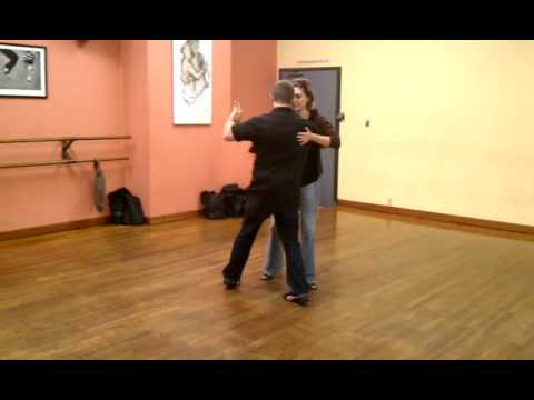 Argentine Tango Lesson: Traveling step with a change of direction and lady's boleo