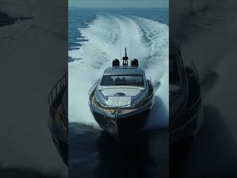 Pershing 6X Luxury Speed Motor Yacht