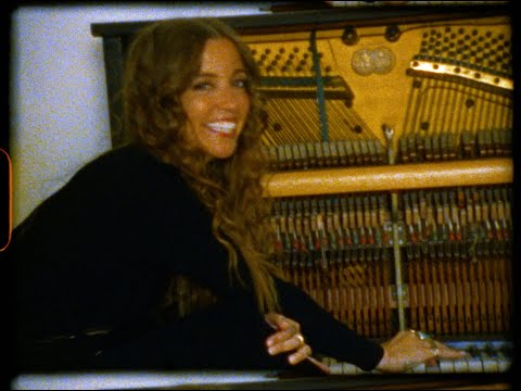 LP Giobbi - 'So Nice To Be In Love (with Mascolo)' (Official Visualizer)