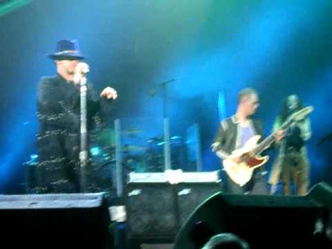 Jamiroquaï - Love Foolosophy, Paris Bercy 23/03/2011