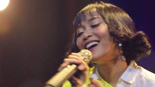 Breakout Showcase : Rinni Wulandari  - Crazy Over You