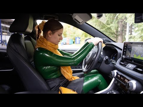 Planespotting | Project L #85 - Behind the scenes of a latex photoshoot