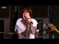 Bring Me The Horizon perform 'Blessed With A ...