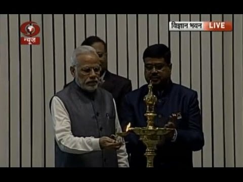 Prime Minister Narendra Modi inaugurates "Petrotech 2016"