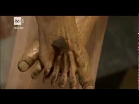 Restauro hitech per un prezioso crocifisso di San Pietro