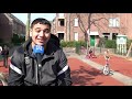 De 17-jarige Mohamed probeert zich aan de coronaregels te houden maar dat lukt niet altijd