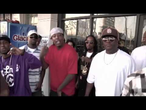 Macktwon ft. Pimpsy - OUTSIDE