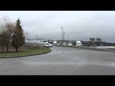 E46 m3 vs e46 330ci drift