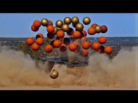 爆炸的籃球金字塔｜完美的哥們兒 (Exploding Basketball Pyramid | Dude Perfect)