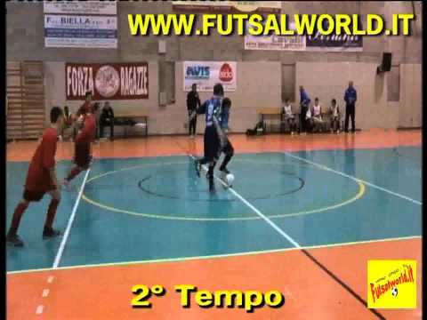 8/3/15 Lecco Calcio a 5 - Cometa .... Giovanissimi -- futsal